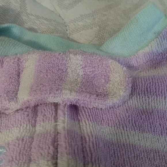 Onsie - Picture 4 of 5